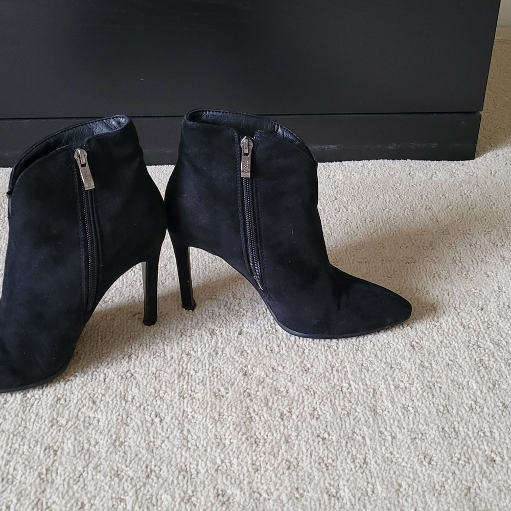 Fox & Dogs Booties - Picture 10 of 10